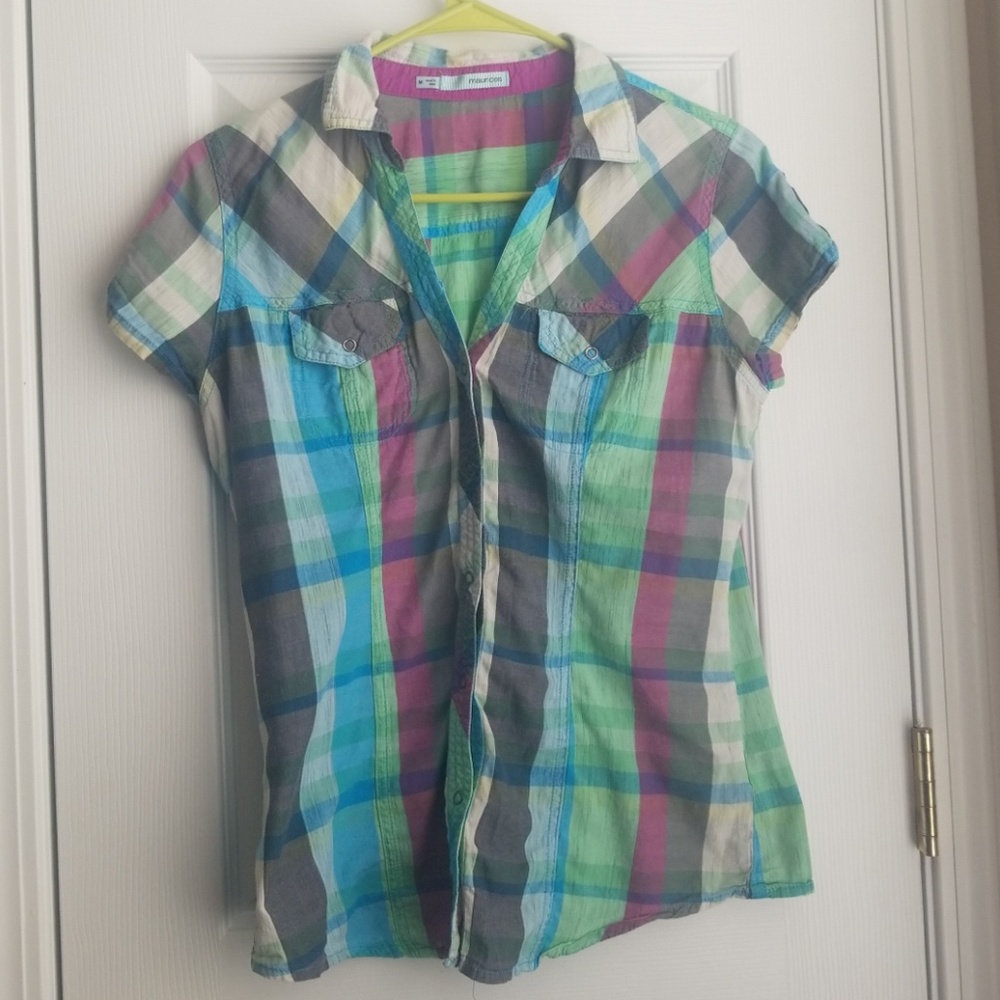 Maurices Snap Button Down Short Sleeve Plaid Shirt